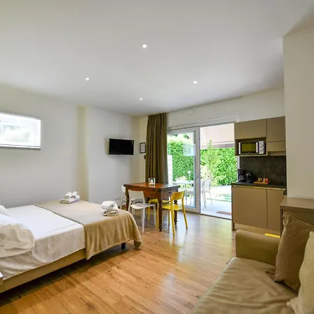 Regina E Oriente Apartment Baveno Exterior photo